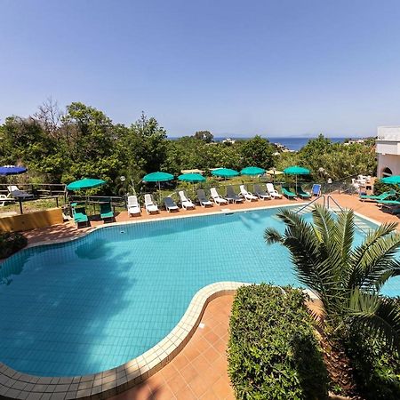 Bristol Hotel Lacco Ameno  Екстериор снимка