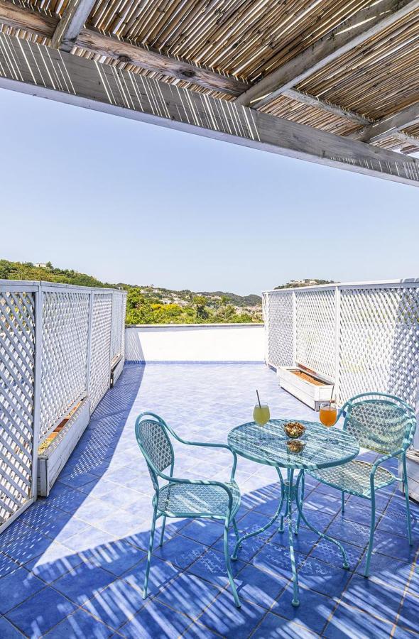 Bristol Hotel Lacco Ameno  Екстериор снимка