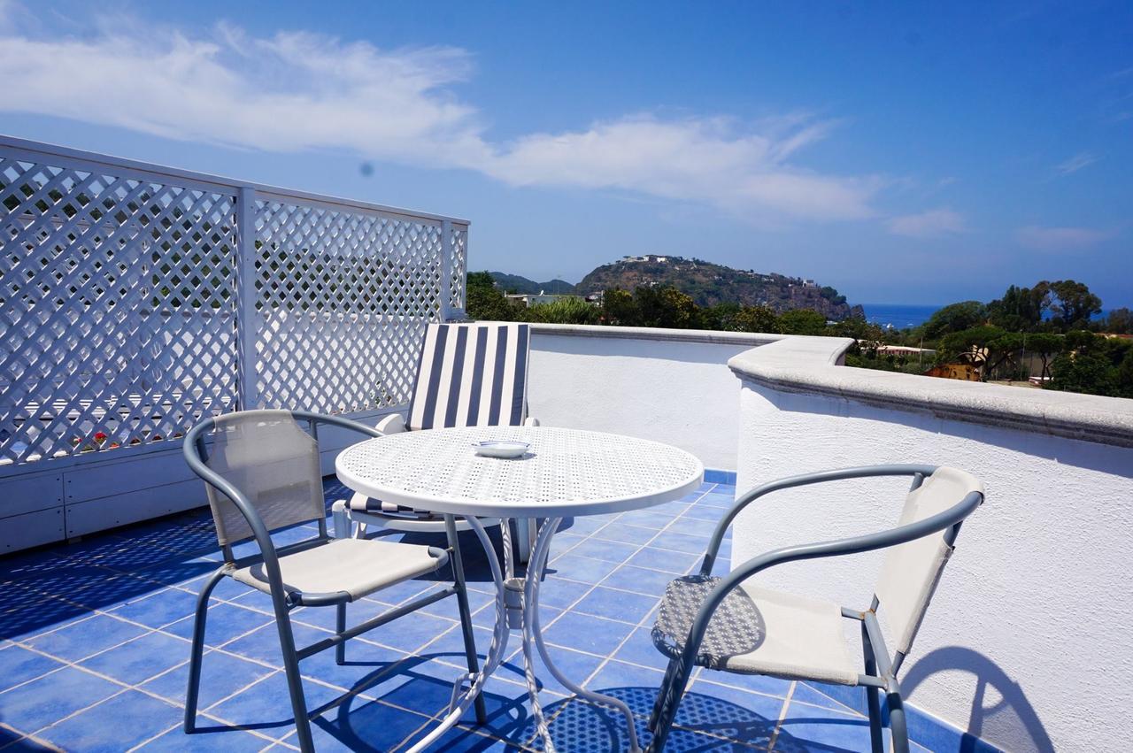 Bristol Hotel Lacco Ameno  Екстериор снимка